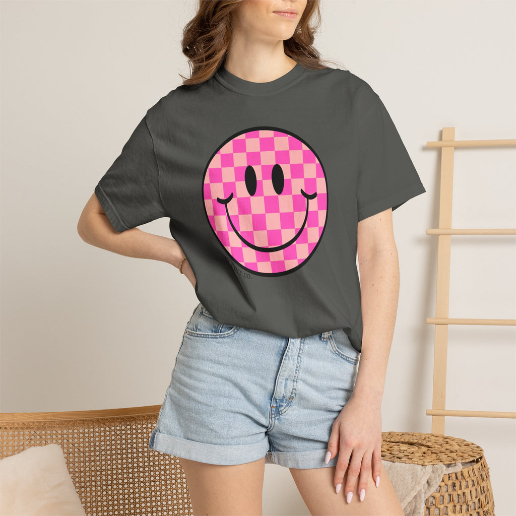 T‑Shirt — "Just a Mama Who Loves Her Girl" Pink Checker Smiley Tee