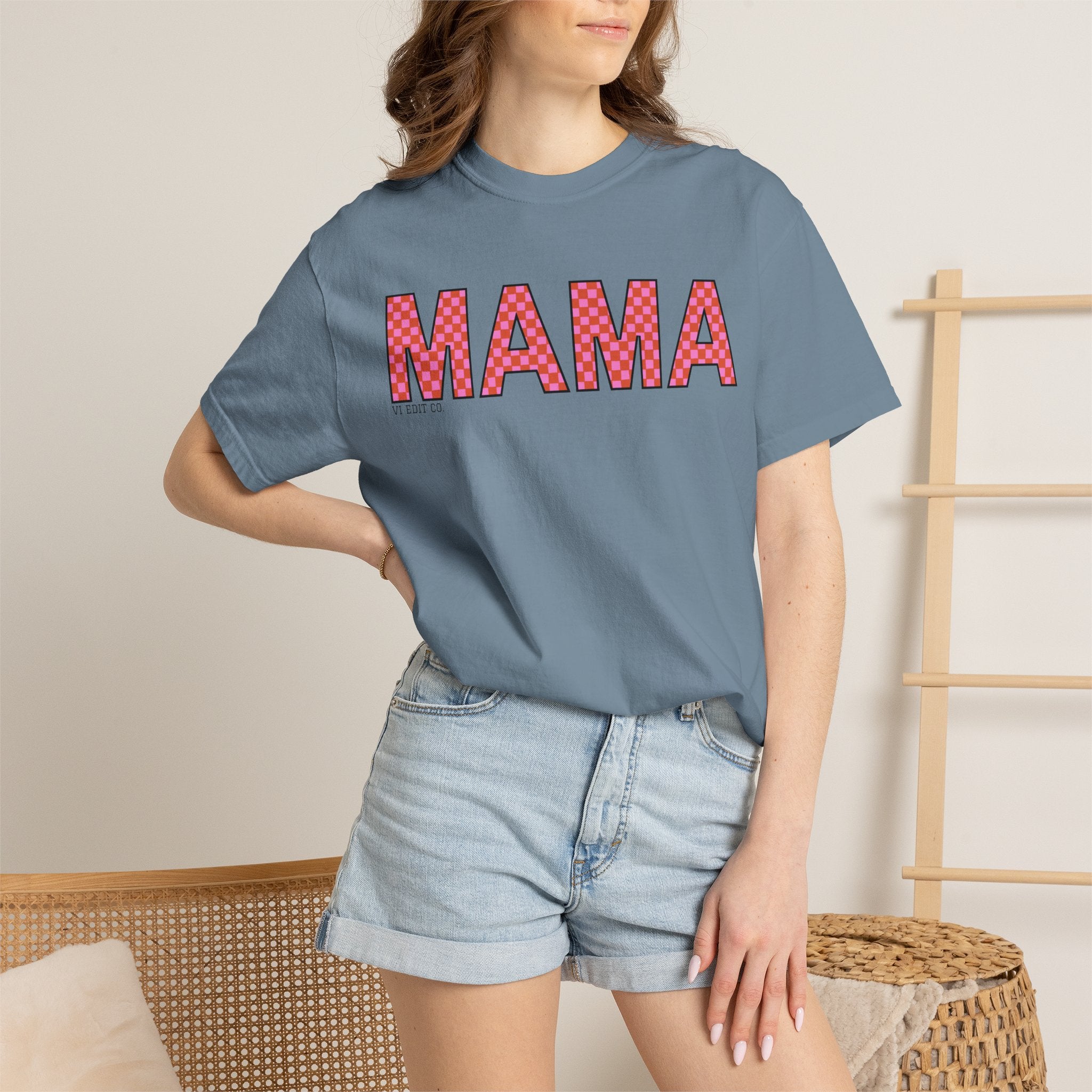 MAMA floral applique T-shirt | Mama graphic tee