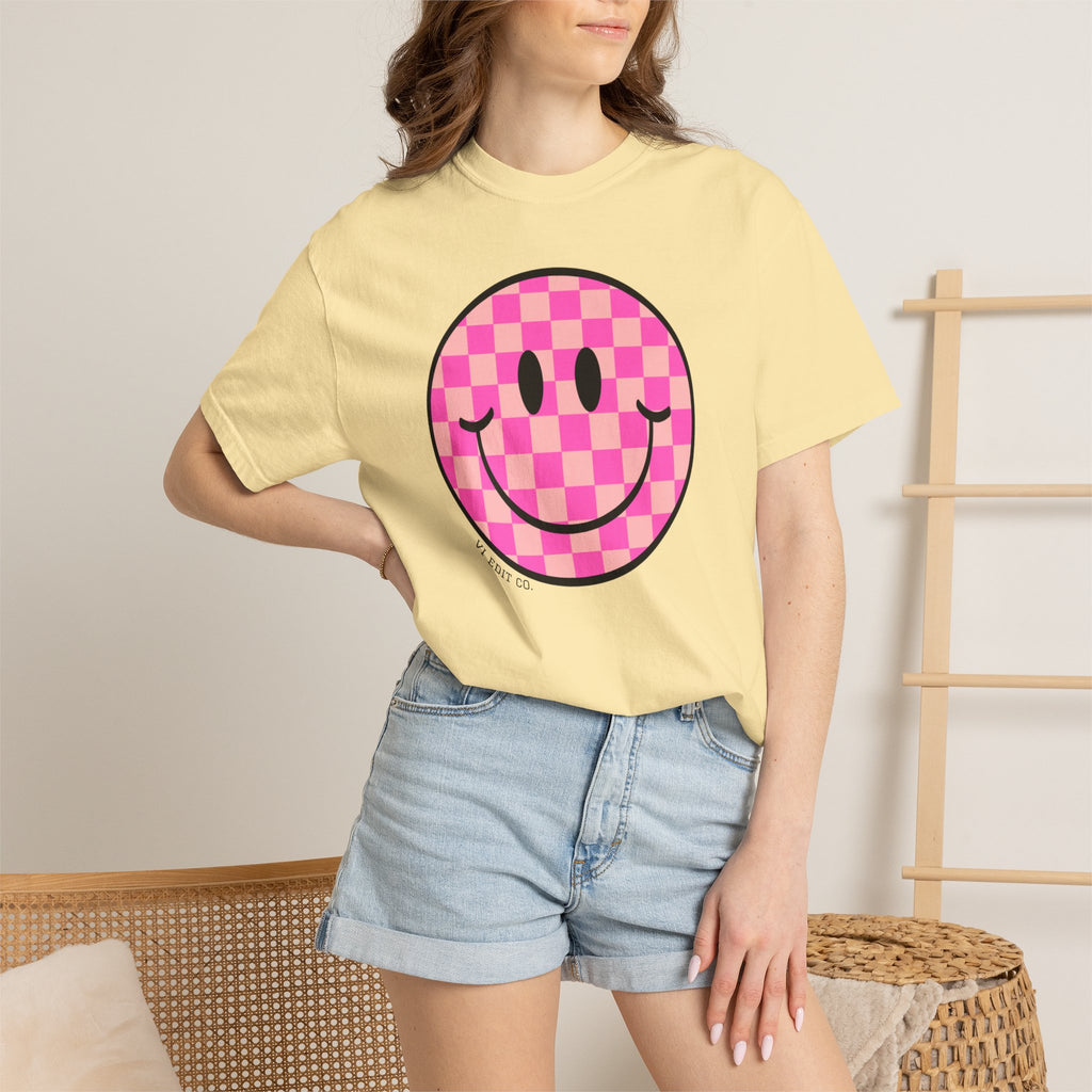T‑Shirt — "Just a Mama Who Loves Her Girl" Pink Checker Smiley Tee