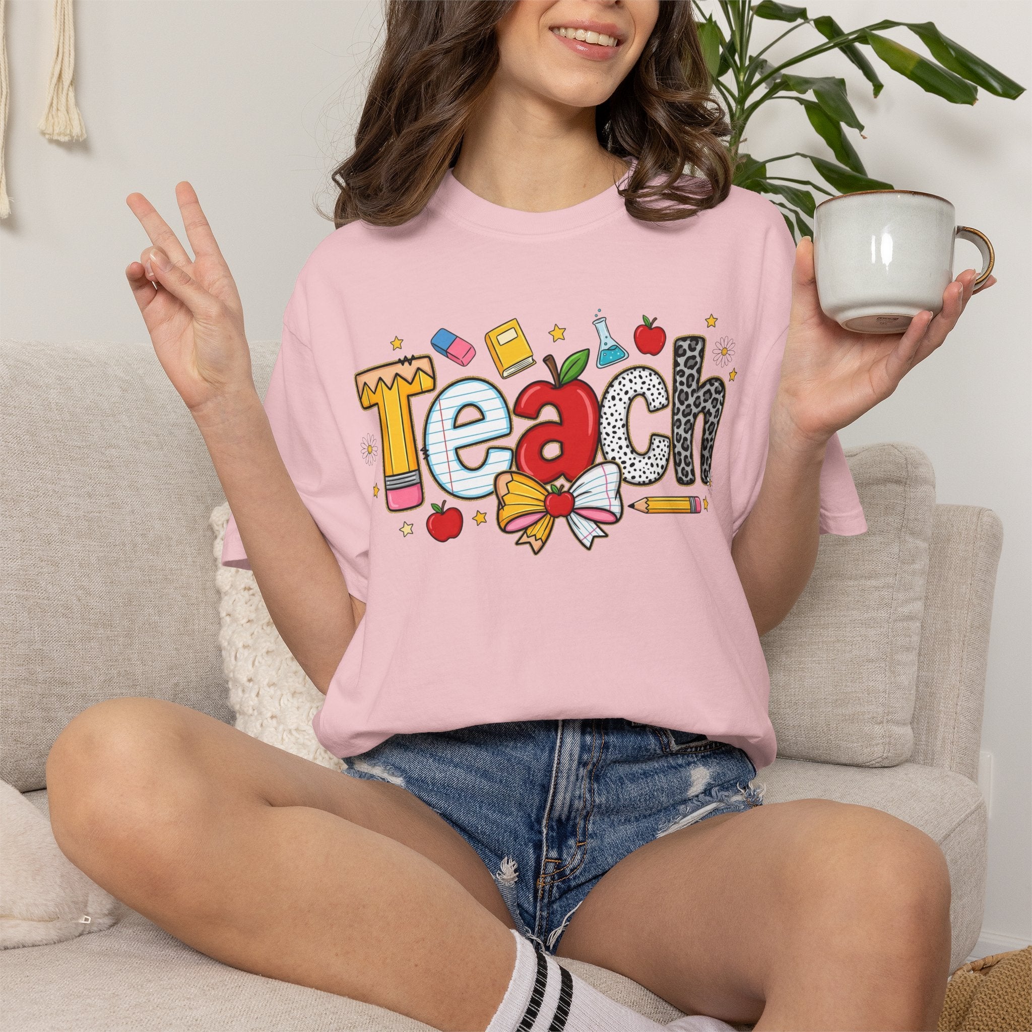 Teach Graphic T-Shirt — Cute School Teacher Gift (Apple, Pencil & Bow Design)