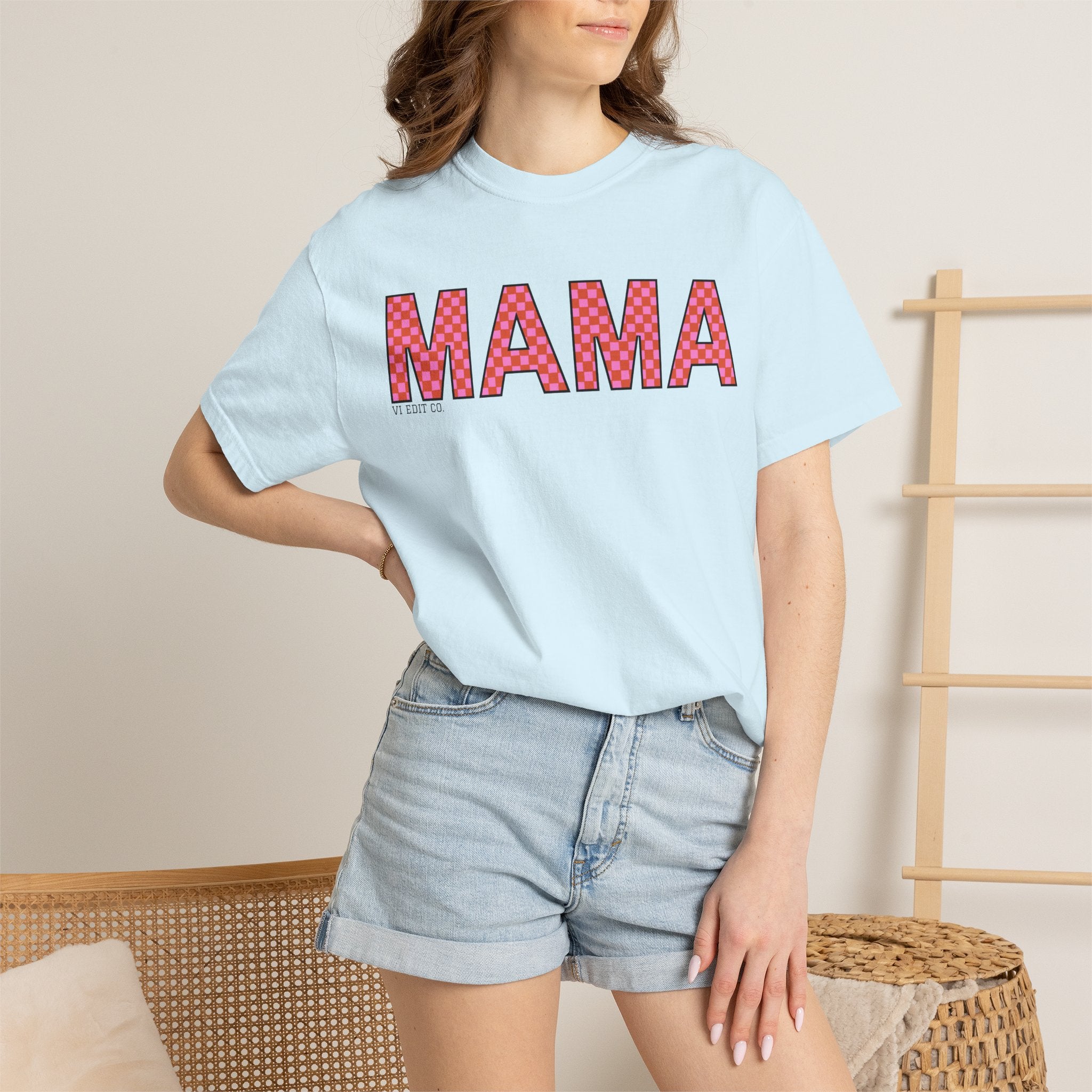MAMA floral applique T-shirt | Mama graphic tee