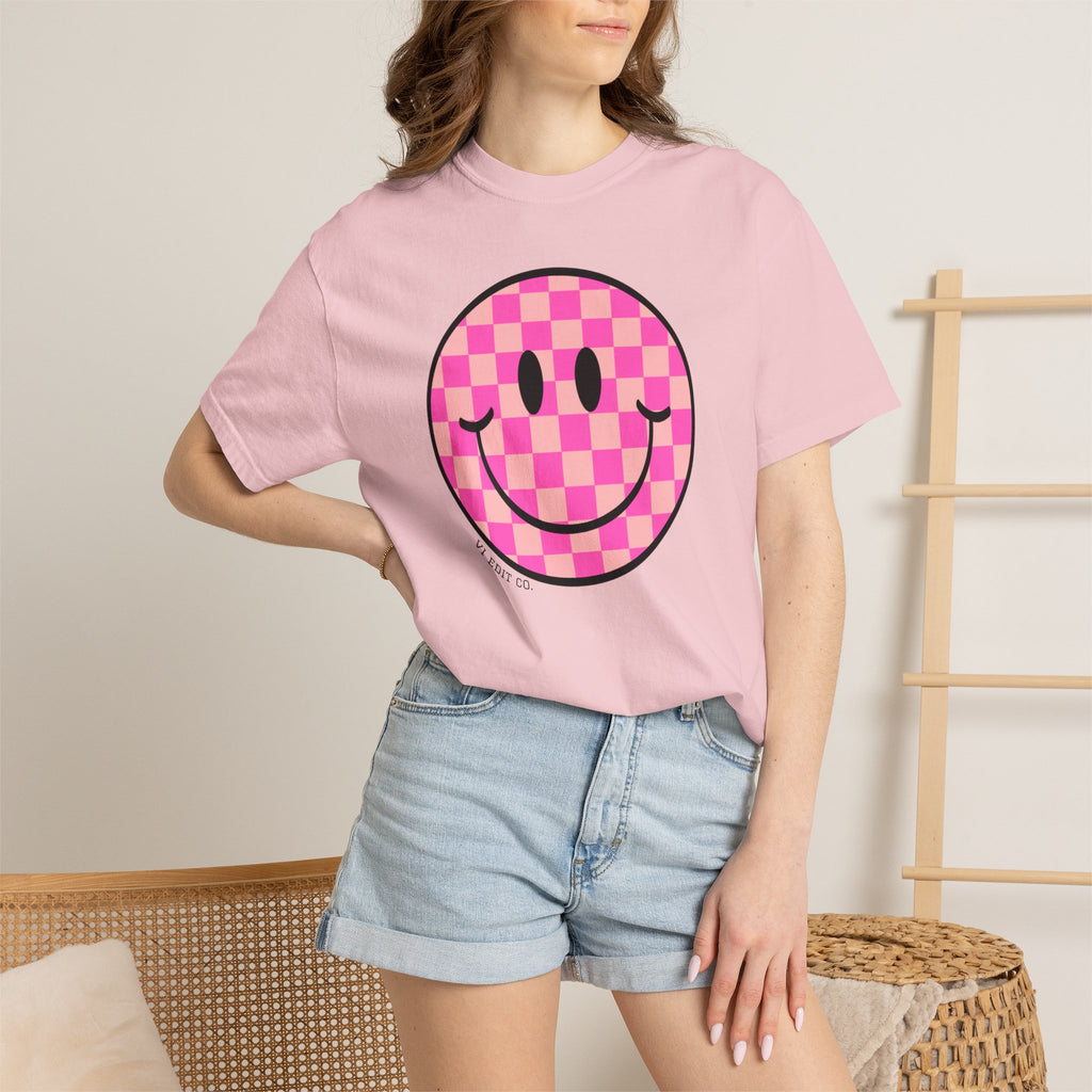 T‑Shirt — "Just a Mama Who Loves Her Girl" Pink Checker Smiley Tee
