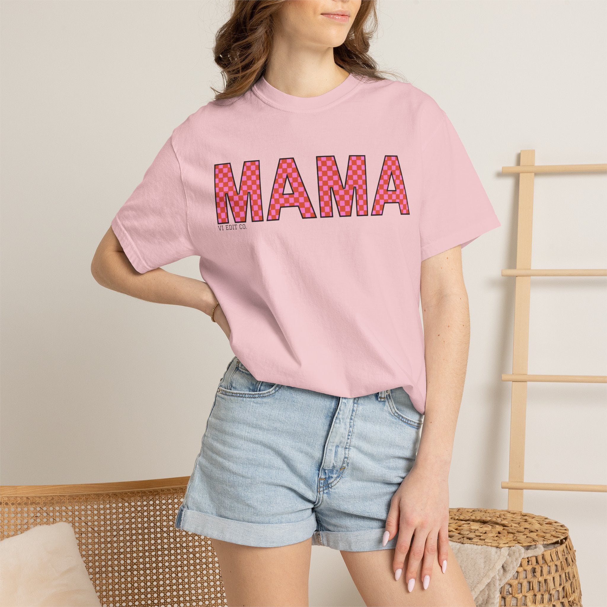 MAMA floral applique T-shirt | Mama graphic tee